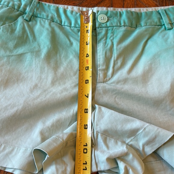 GAP ombré khaki shorts - Picture 10 of 15